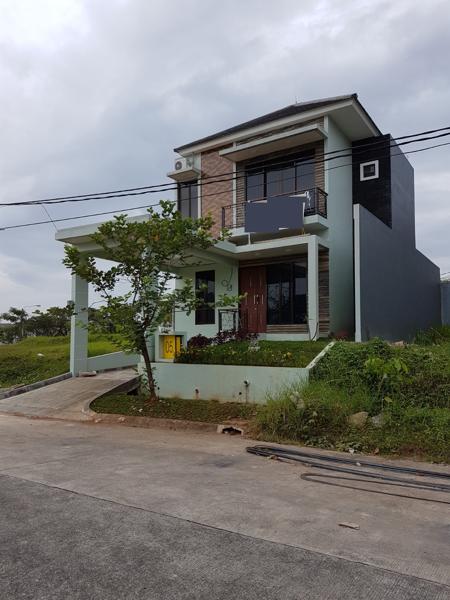 Rumah Disewakan di Summer Bliss Taman Simpruk Lippo Cikarang